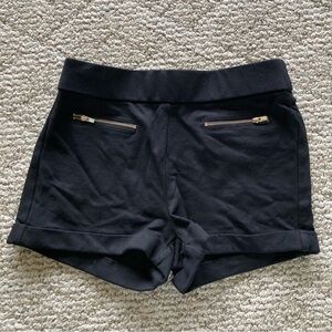 5/$15 Ci Sono Knit Collection Black Shorts with Gold Zippers Medium, Jr.